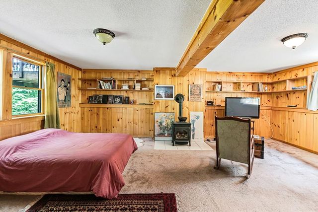 8 Sunset Walk, Enfield, NH 03748