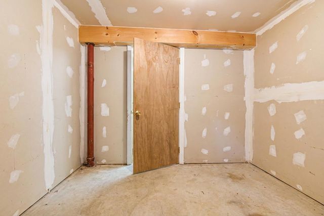 8 Sunset Walk, Enfield, NH 03748