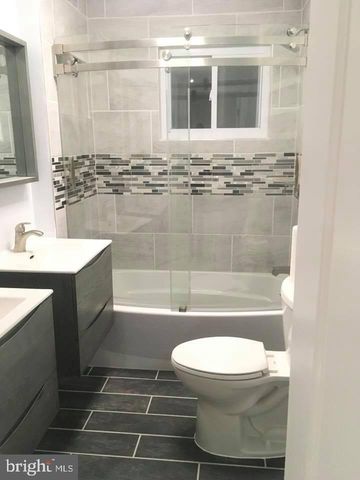 13807 EASTLAND ST, Rockville, MD 20853