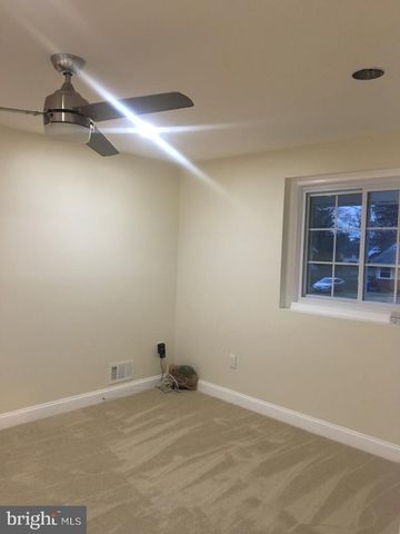 13807 EASTLAND ST, Rockville, MD 20853