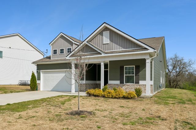 1853 Holdens Hollow, Columbia, TN 38401