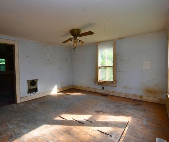 1230 Aurora Avenue SE, Cleveland, TN 37311