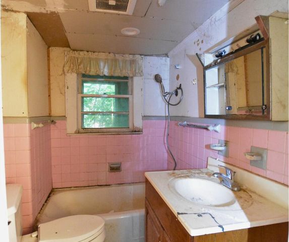 1230 Aurora Avenue SE, Cleveland, TN 37311
