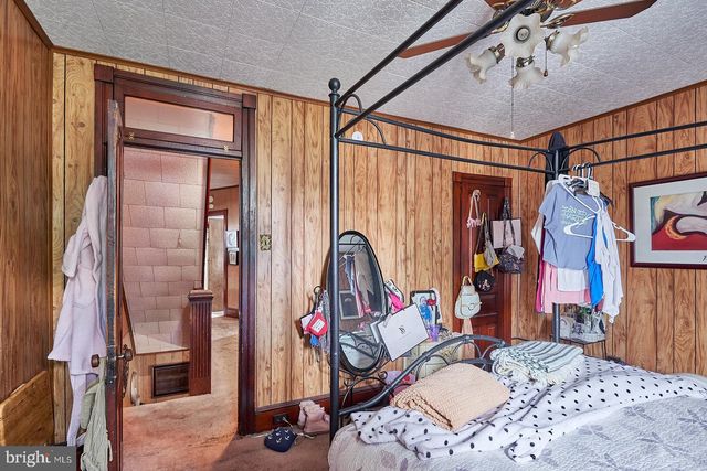 116 S 6TH AVE, West Reading, PA 19611