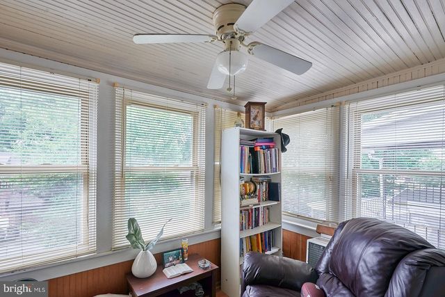 116 S 6TH AVE, West Reading, PA 19611