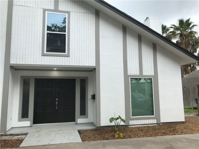1226 Clarion Dr, Corpus Christi, TX 78412