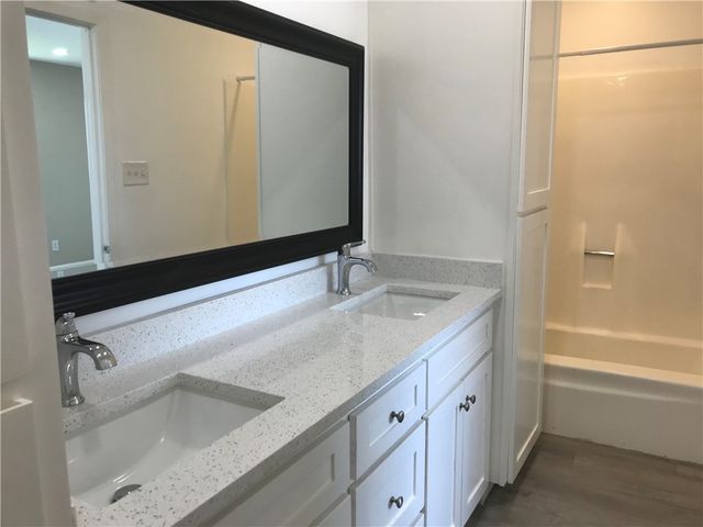 1226 Clarion Dr, Corpus Christi, TX 78412