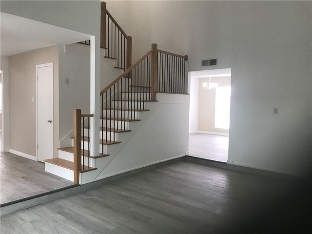 1226 Clarion Dr, Corpus Christi, TX 78412