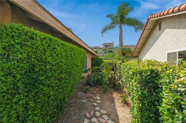 611 Honeywood Lane, La Habra, CA 90631