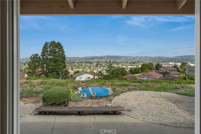 611 Honeywood Lane, La Habra, CA 90631
