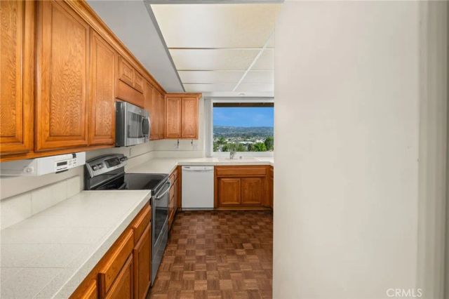 611 Honeywood Lane, La Habra, CA 90631