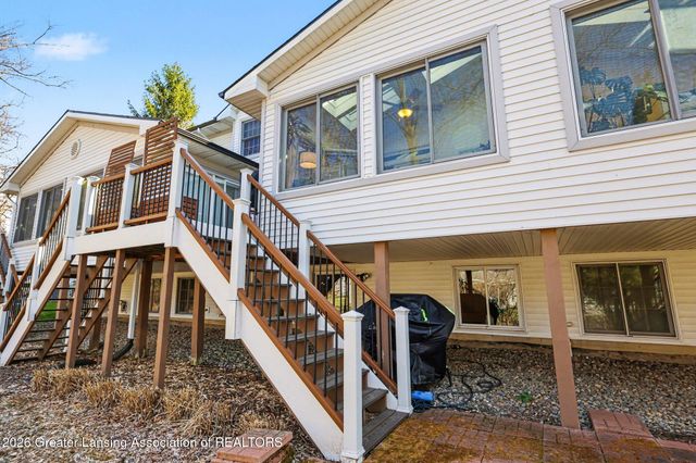 5704 Shaw Street 2, Haslett, MI 48840