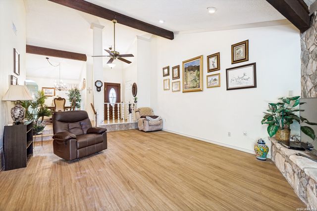 510 FAIRWAY DR, Kerrville, TX 78028