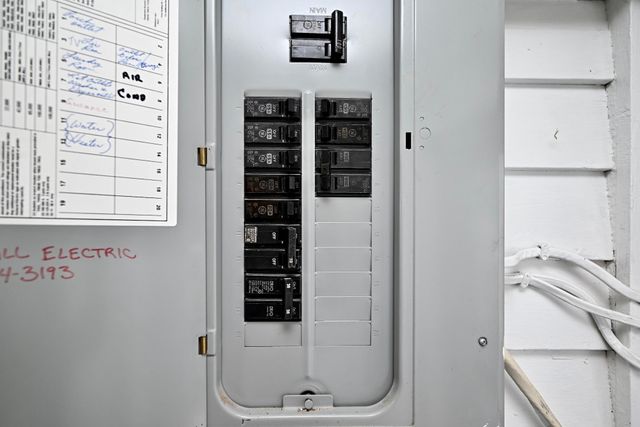 378 E King Street, Winona, MN 55987