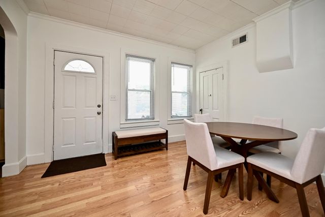 378 E King Street, Winona, MN 55987