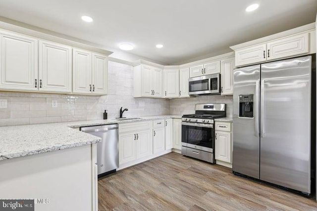 10 WOODSTOCK LN, Manchester, NJ 08759