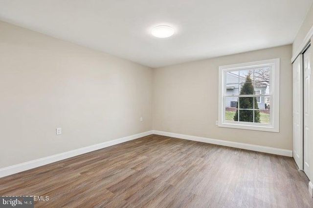 10 WOODSTOCK LN, Manchester, NJ 08759