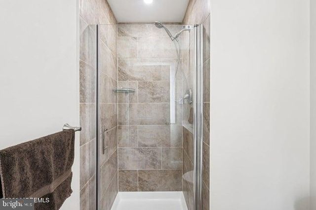 10 WOODSTOCK LN, Manchester, NJ 08759