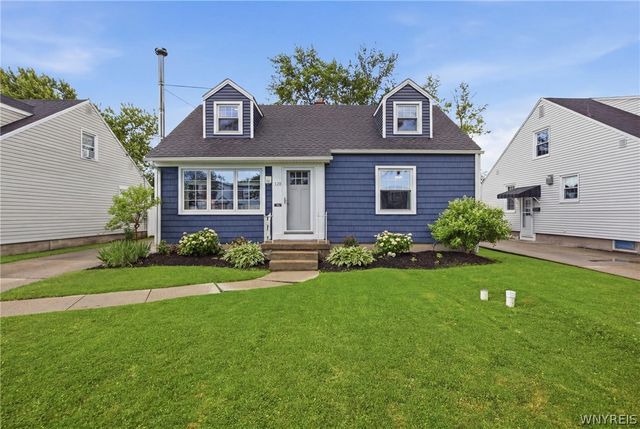 128 Wrexham Court South, Tonawanda, NY 14150