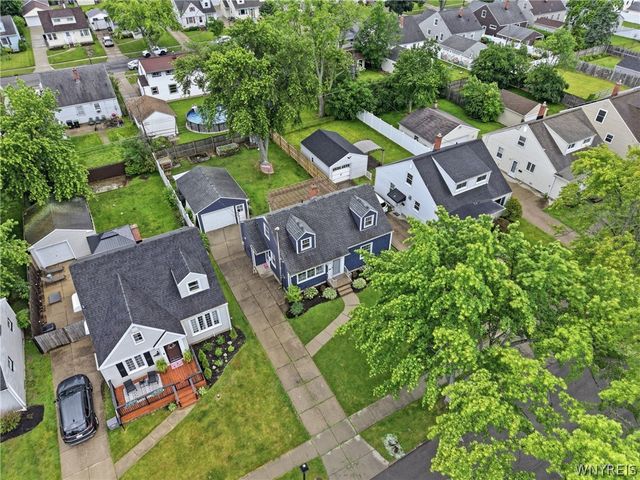 128 Wrexham Court South, Tonawanda, NY 14150