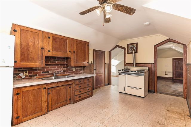 109 Hemond Avenue, Woonsocket, RI 02895