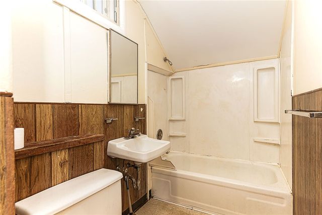 109 Hemond Avenue, Woonsocket, RI 02895