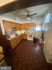 2984 CEDAR ST, Philadelphia, PA 19134