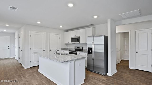 1552 Gunnel Drive SE 112, Winnabow, NC 28479