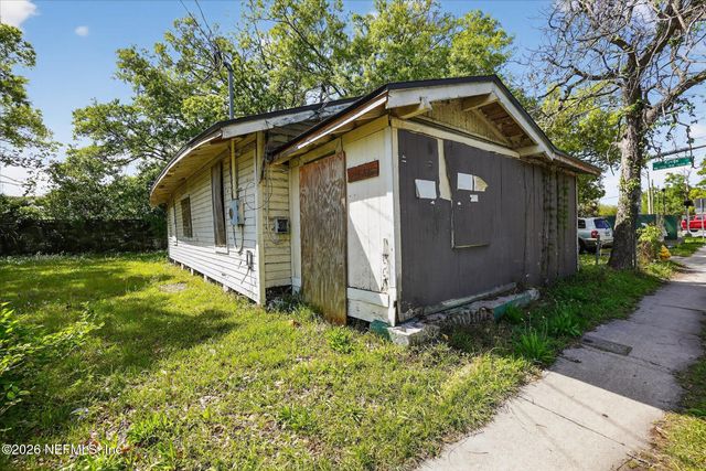 1642 FAIRFAX Street, Jacksonville, FL 32209