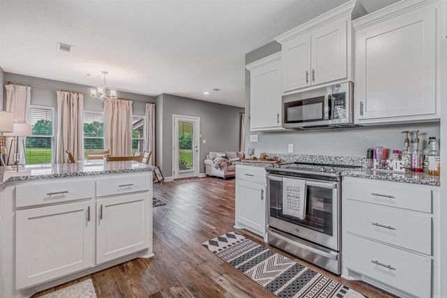 58 Edward Way, Greenbrier, AR 72058
