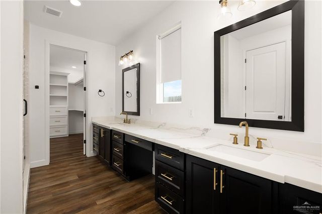 1801 E 28th Street, Mission, TX 78574