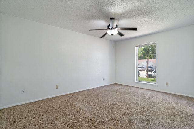 6220 Stardust Drive S, Watauga, TX 76148