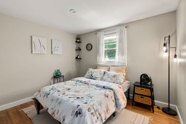 556 Monponsett St, Hanson, MA 02341