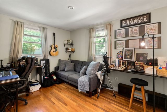 556 Monponsett St, Hanson, MA 02341