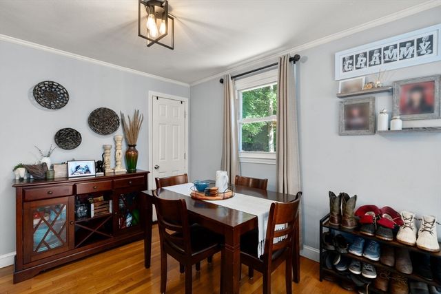 556 Monponsett St, Hanson, MA 02341