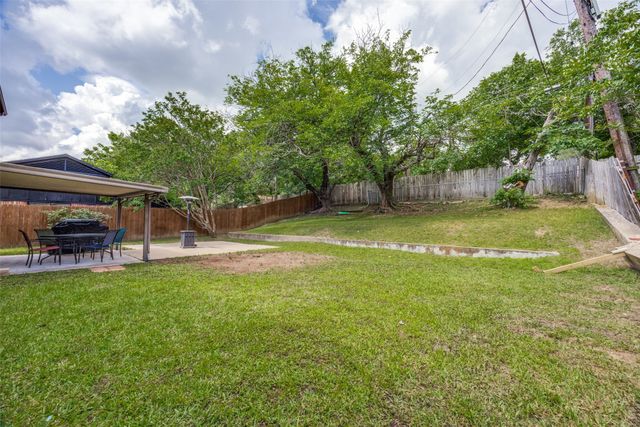 1510 W Mcgee Street, Sherman, TX 75092