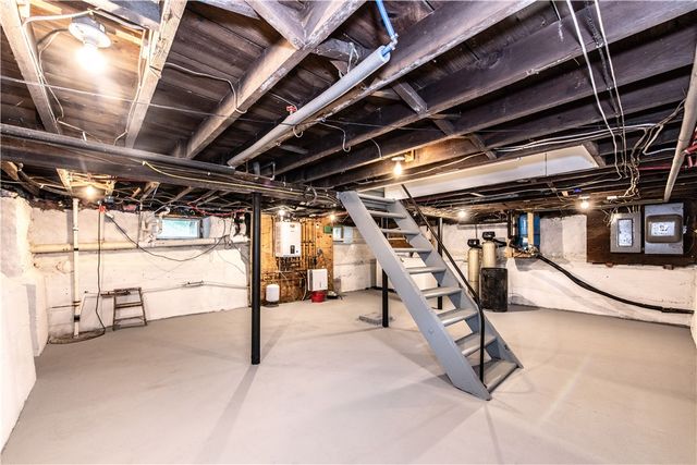 2 Arcade Street, Johnston, RI 02919