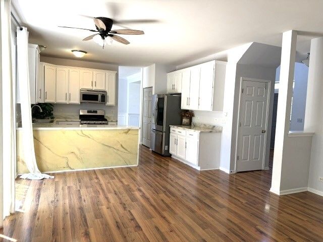 1226 Bradford Lane, Antioch, IL 60002