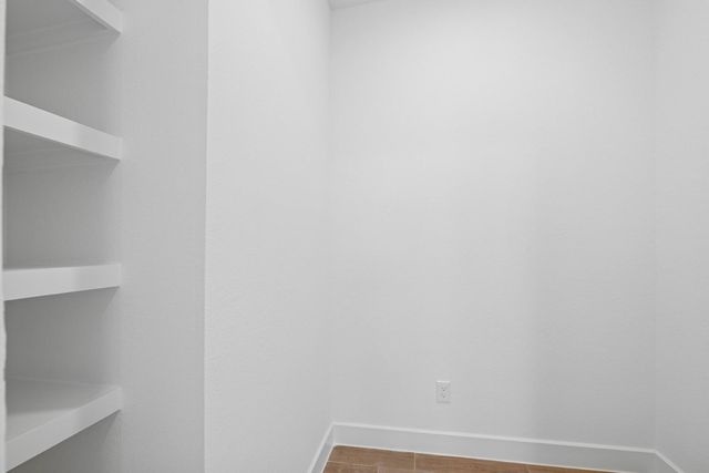 305 Boulden Court, Sealy, TX 77474