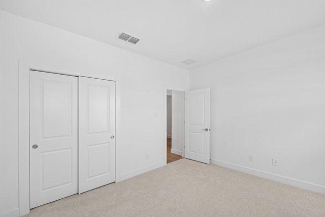 305 Boulden Court, Sealy, TX 77474