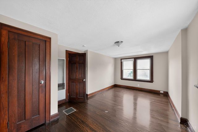 4860 Prosperity Place, Cincinnati, OH 45238