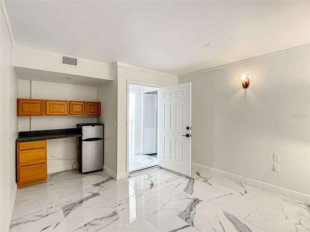 8815 KENSINGTON COURT, Kissimmee, FL 34747