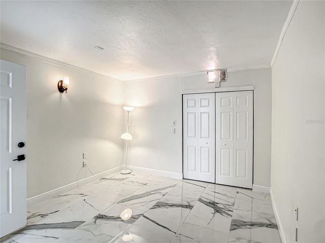 8815 KENSINGTON COURT, Kissimmee, FL 34747