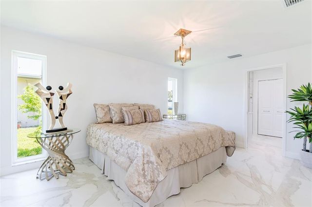 13797 PINECREST DRIVE, Largo, FL 33774