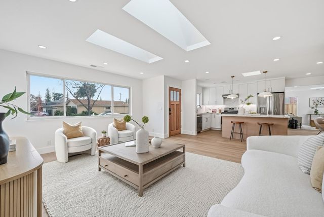 797 Fife Way, Sunnyvale, CA 94087