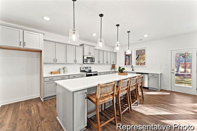2874 Wood Valley Road 166, Winston-salem, NC 27106