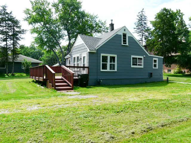 26522 W Edward Avenue, Ingleside, IL 60041