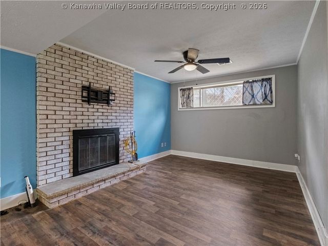811 McNabb Heights Drive, Elkview, WV 25071