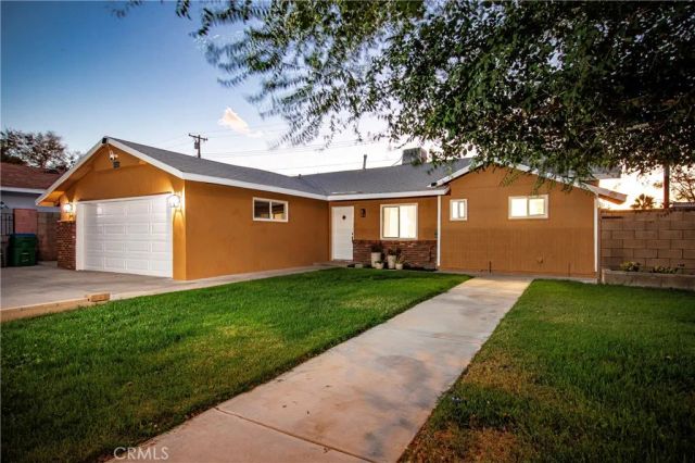 45329 Rodin Avenue, Lancaster, CA 93535