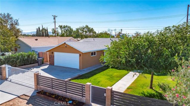 45329 Rodin Avenue, Lancaster, CA 93535